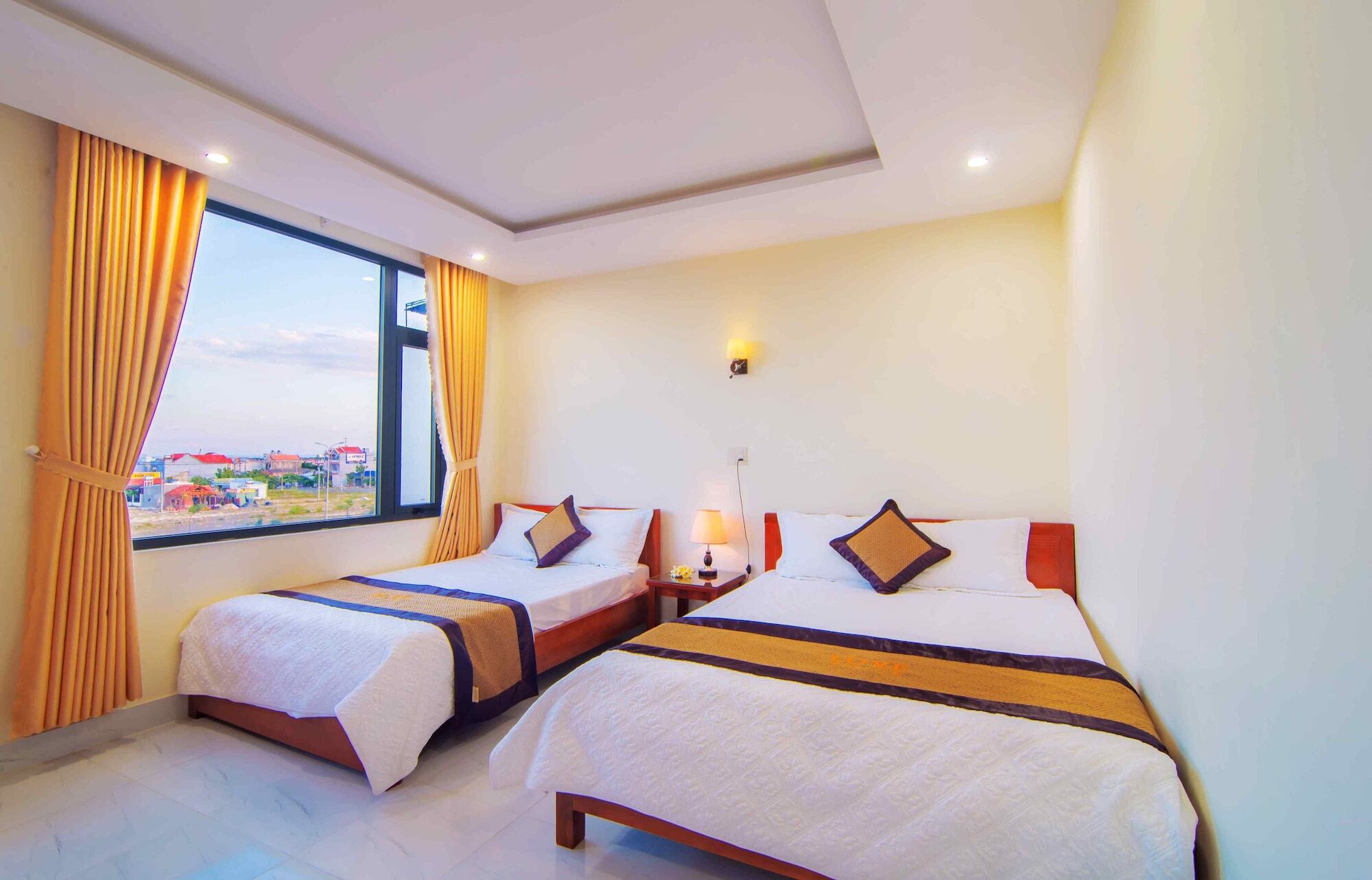 Luxe Hotel Ngu Hanh Son Экстерьер фото